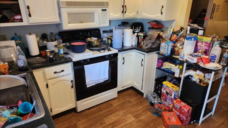 Move-Out Cleanout In Chicago, Illinois, United States of America